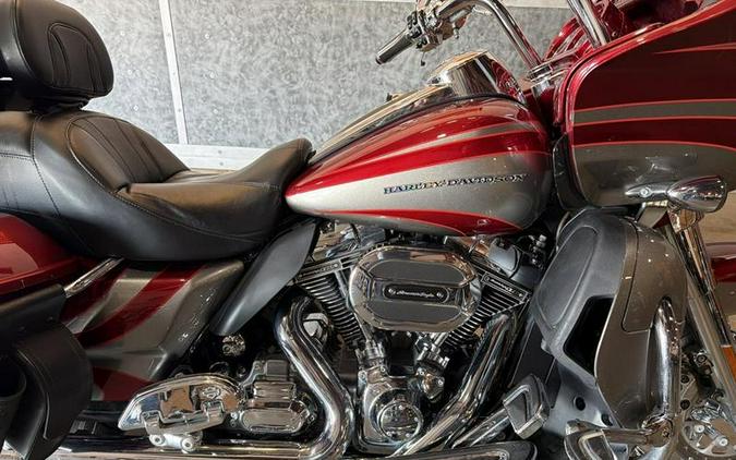 2016 Harley-Davidson® FLTRUSE - CVO™ Road Glide Ultra®