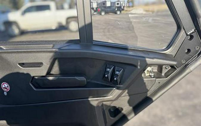 2026 Can-Am Defender PRO Limited