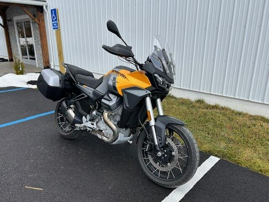 2024 Moto Guzzi Stelvio