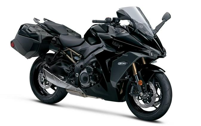 2023 Suzuki GSX-S1000GT+