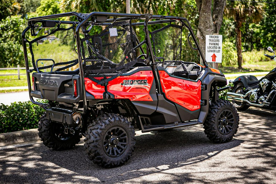 2023 Honda® Pioneer 1000-5 Deluxe