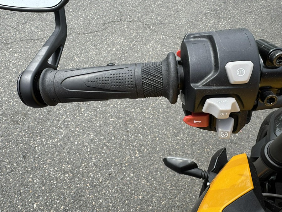 2025 Triumph Street Triple 765 RS - COSMIC YELLOW