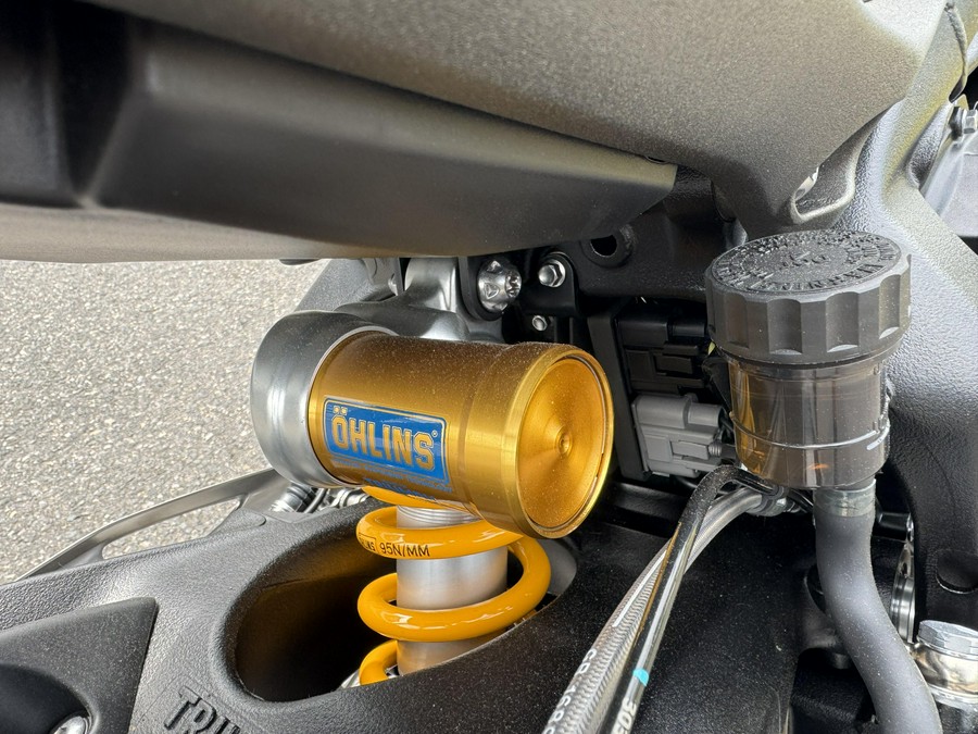 2025 Triumph Street Triple 765 RS - COSMIC YELLOW