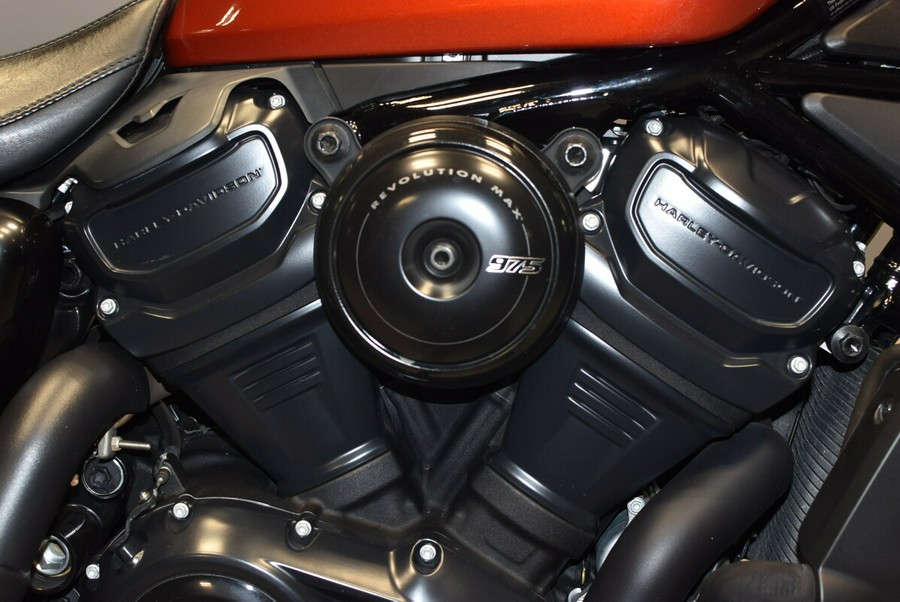 2025 Harley-Davidson Nightster RH975