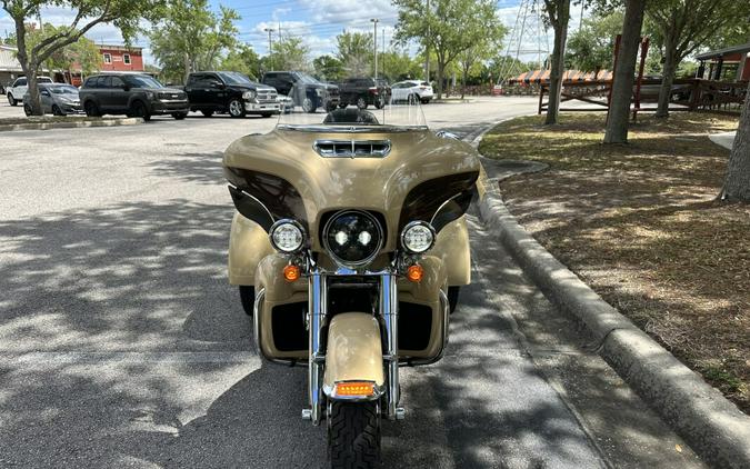 2014 Harley-Davidson® Tri Glide® Ultra