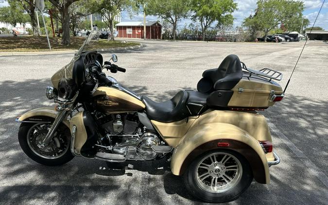 2014 Harley-Davidson® Tri Glide® Ultra