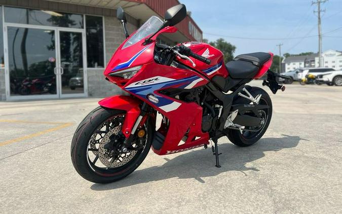 2026 Honda® CBR650R E-Clutch