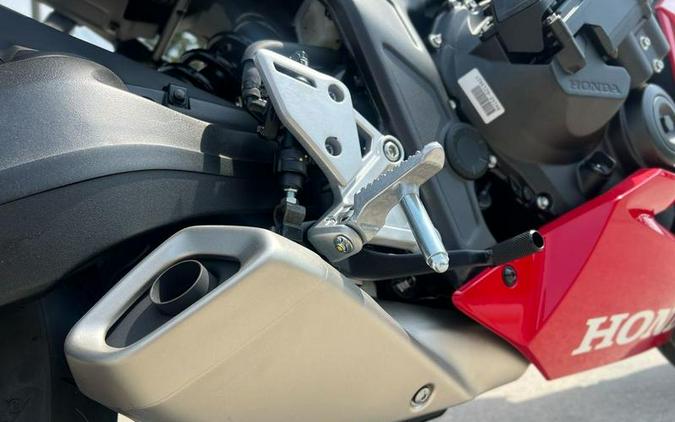 2026 Honda® CBR650R E-Clutch