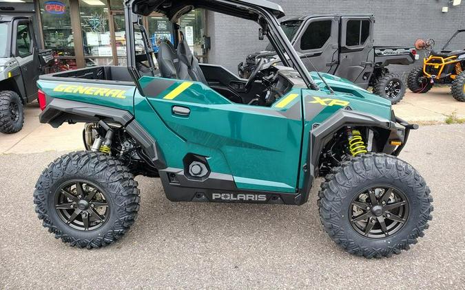 2027 Polaris® General XP 1000 Ultimate