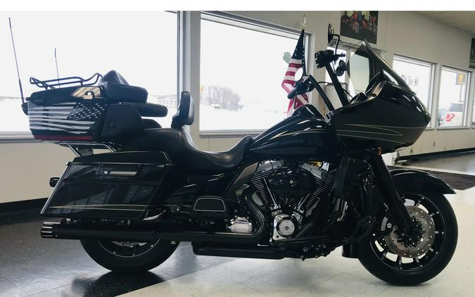 2011 Harley-Davidson® FLTRU ROAD GLIDE ULTRA 103