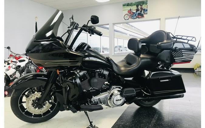 2011 Harley-Davidson® FLTRU ROAD GLIDE ULTRA 103