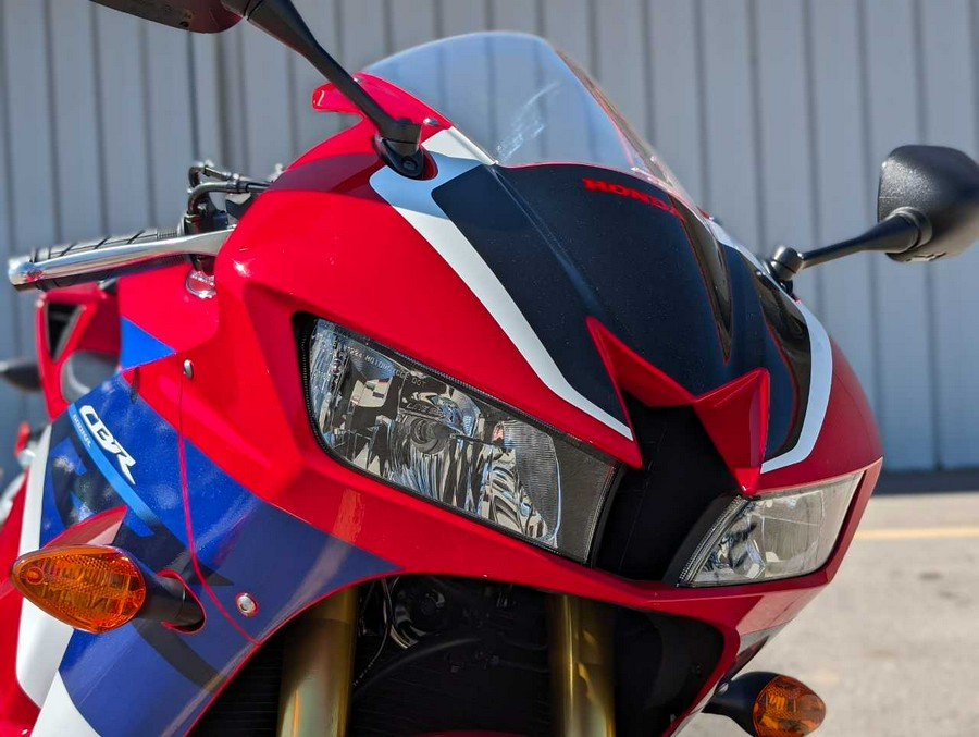 2024 Honda CBR600RR ABS