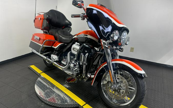 2012 Harley-Davidson CVO Ultra Classic Electra Glide