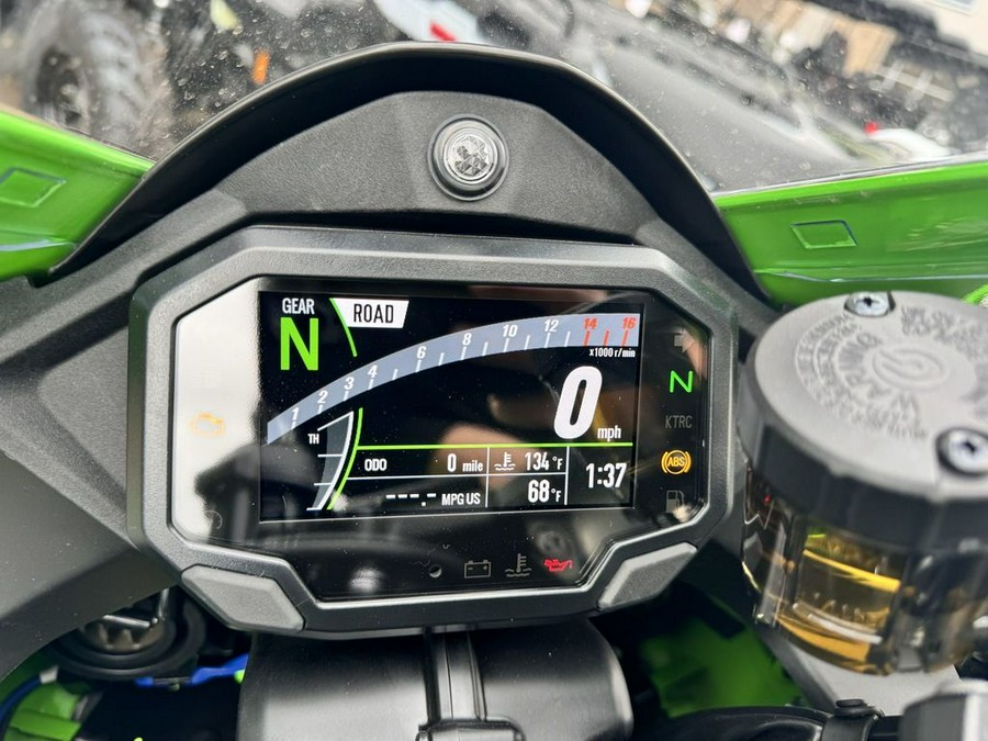 2025 Kawasaki Ninja® ZX™-10R KRT Edition ABS