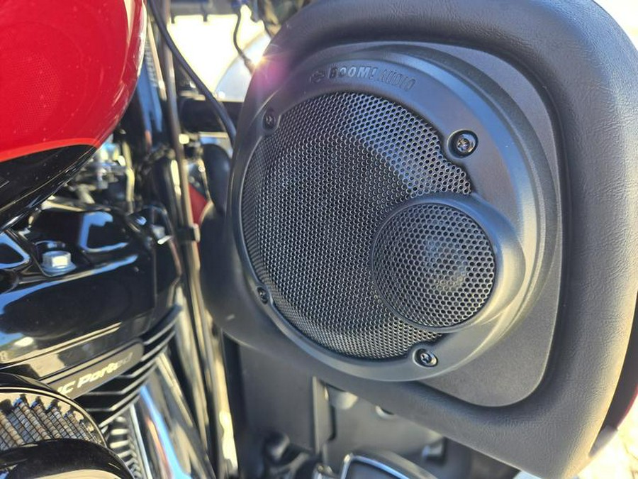 2017 Harley-Davidson® FLHXSE - CVO™ Street Glide®