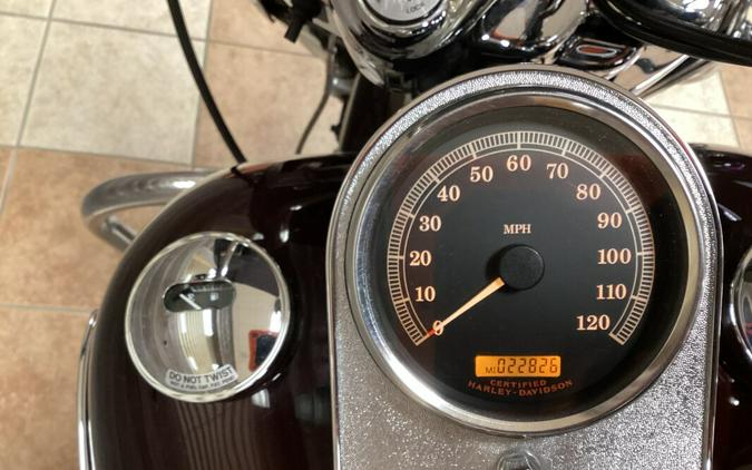 2005 Harley-Davidson® Road King® Classic Black Cherry Pearl