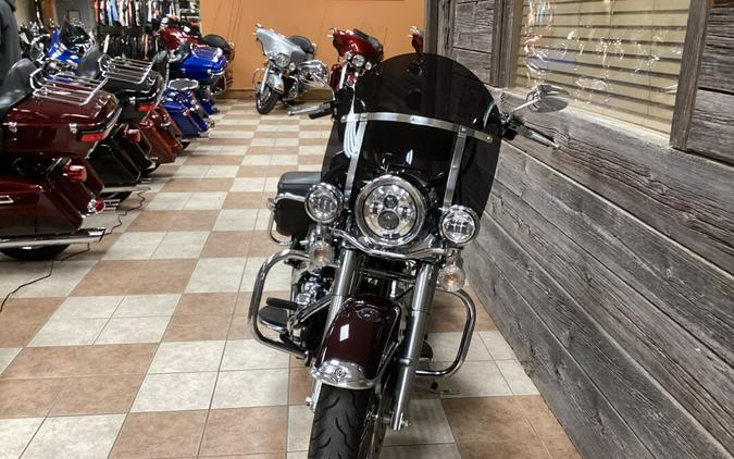 2005 Harley-Davidson® Road King® Classic Black Cherry Pearl