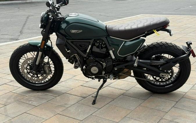 2026 Ducati Scrambler Nightshift Emerald Green