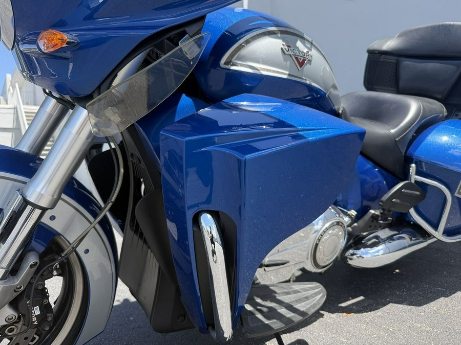 2014 Victory Motorcycles Cross Country Tour Two-Tone Sonic Blue Silver