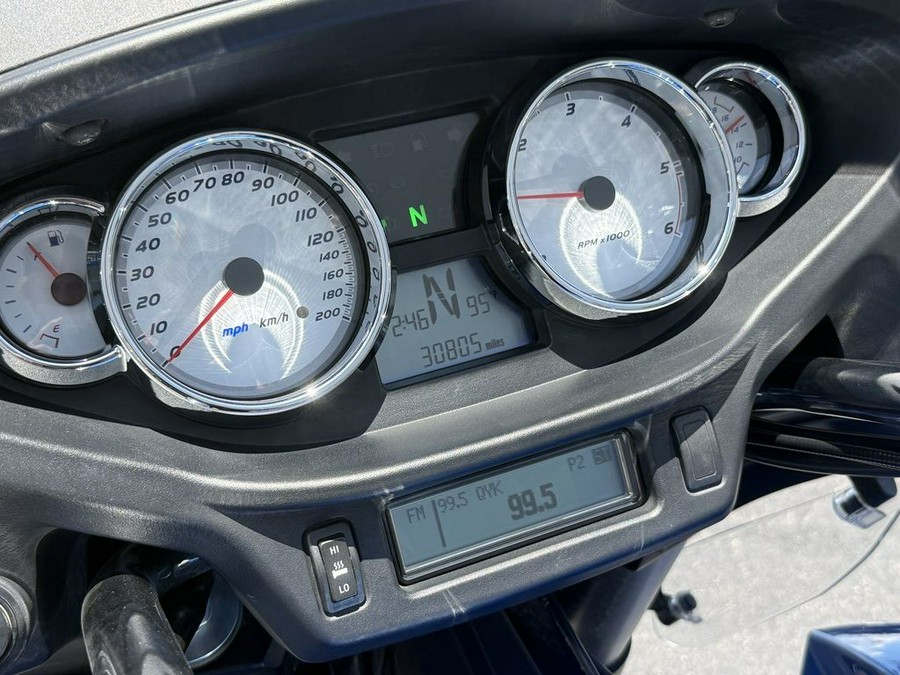 2014 Victory Motorcycles Cross Country Tour Two-Tone Sonic Blue Silver
