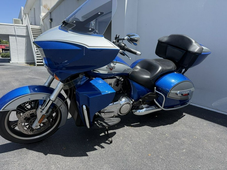 2014 Victory Motorcycles Cross Country Tour Two-Tone Sonic Blue Silver