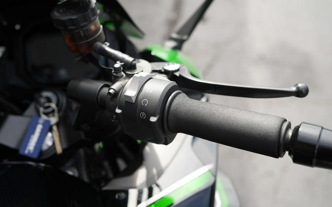 2023 Kawasaki Ninja 1000SX