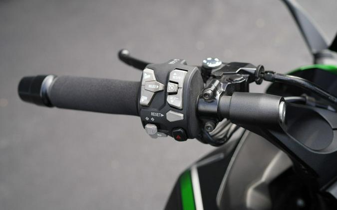 2023 Kawasaki Ninja 1000SX