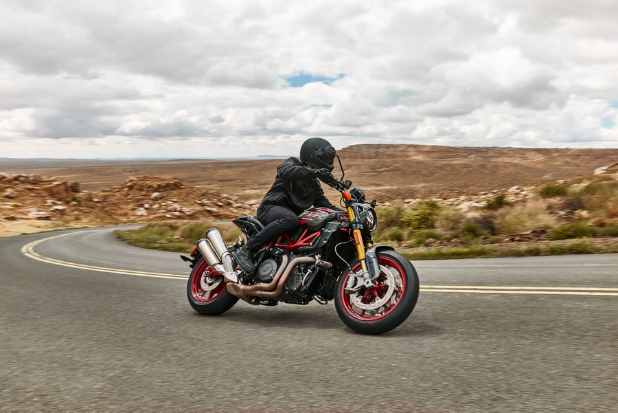 2024 Indian Motorcycle FTR R Carbon