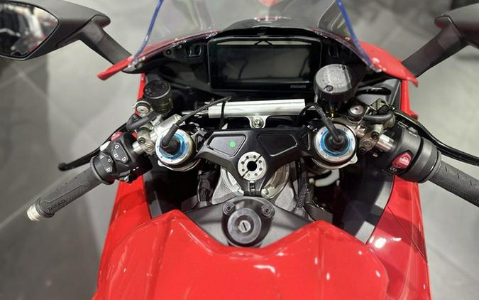 2025 Ducati Panigale V4 S