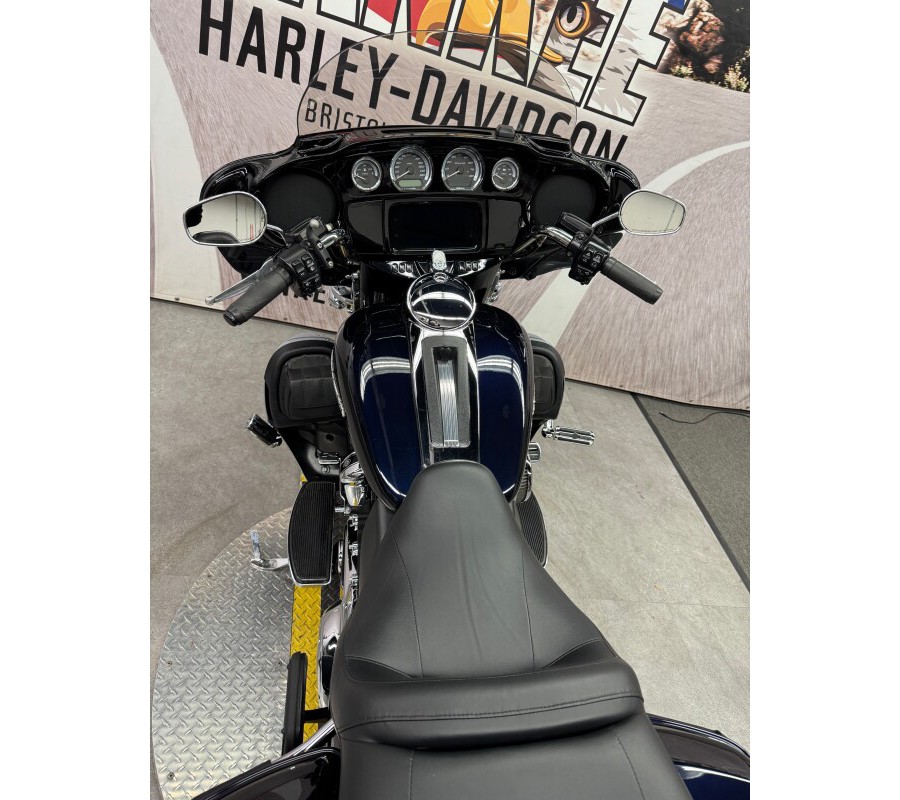 2019 FLHTK Ultra Limited