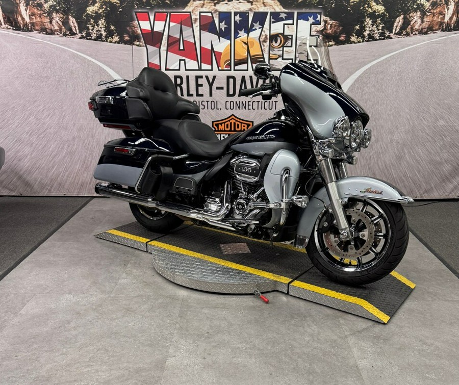 2019 FLHTK Ultra Limited