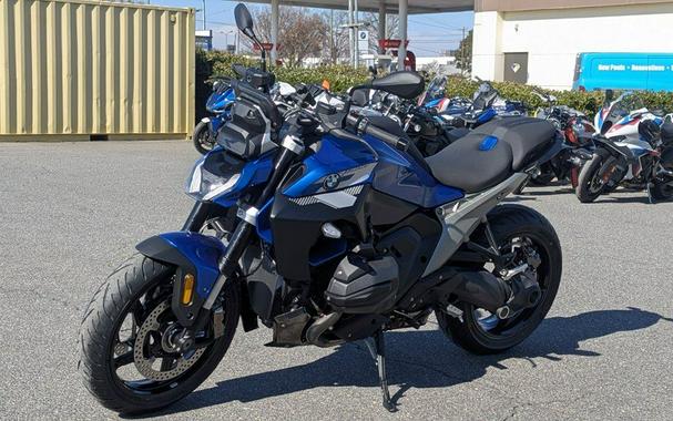2026 BMW R 1300 R Exclusive