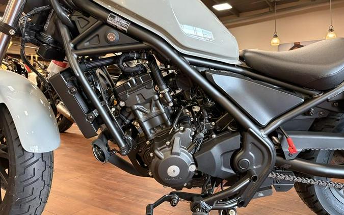 2026 Honda® Rebel 300 E-Clutch