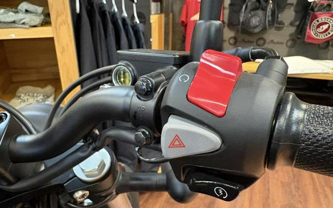 2026 Honda® Rebel 300 E-Clutch