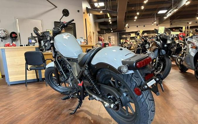 2026 Honda® Rebel 300 E-Clutch