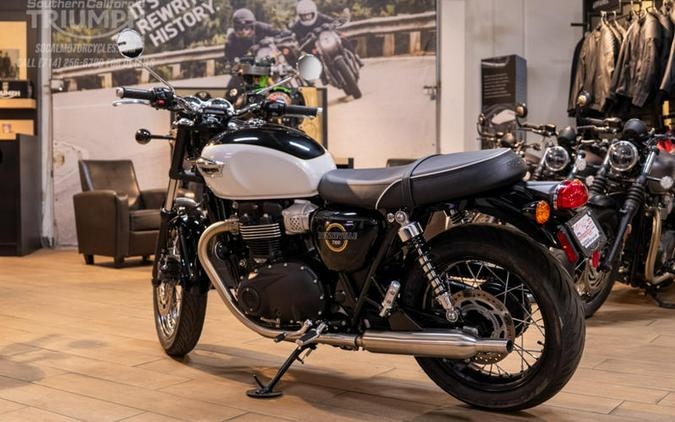 2026 Triumph Bonneville T100 Snowdonia White/Sapphire Black