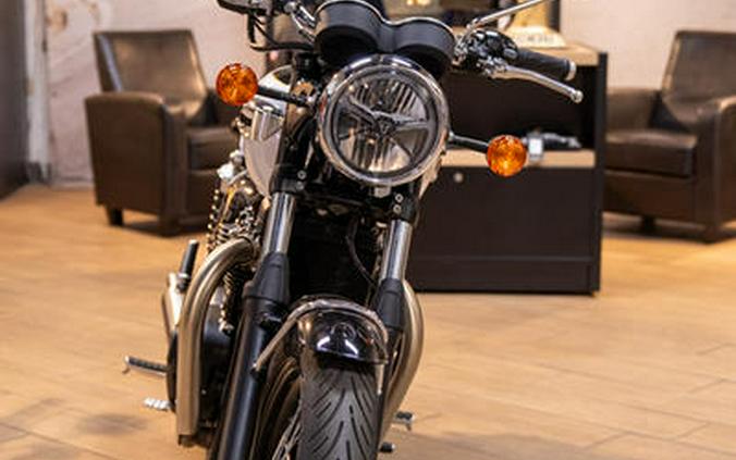 2026 Triumph Bonneville T100 Snowdonia White/Sapphire Black