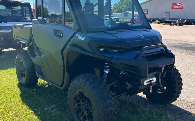 2026 Can-Am Defender Limited HD11