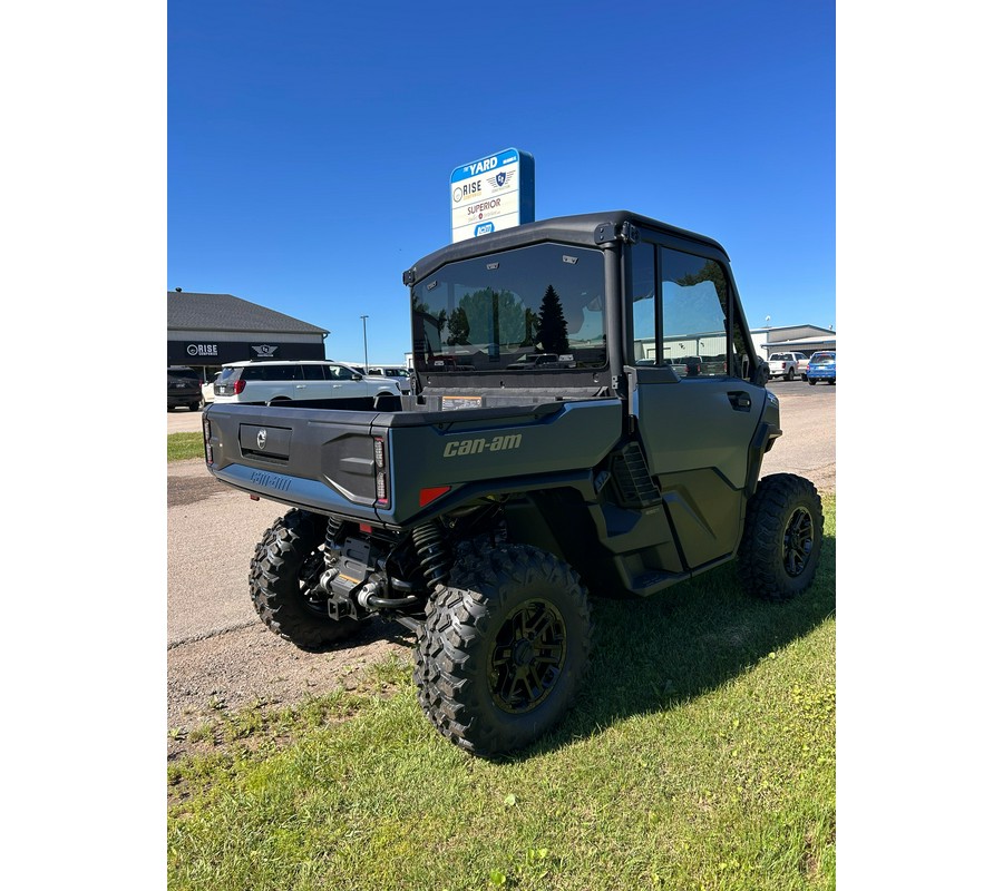 2026 Can-Am Defender Limited HD11