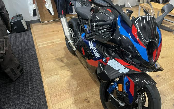 2024 BMW M 1000 RR