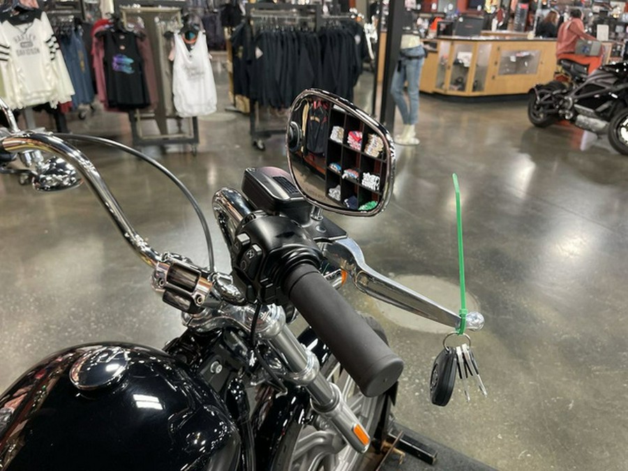 2022 Harley-Davidson Softail FXST - Standard