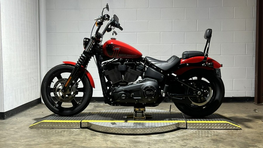 FXBBS 2022 Street Bob 114