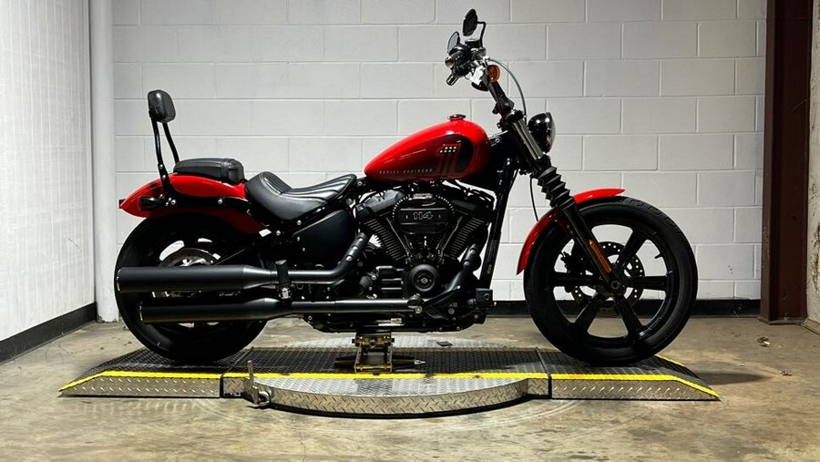 FXBBS 2022 Street Bob 114