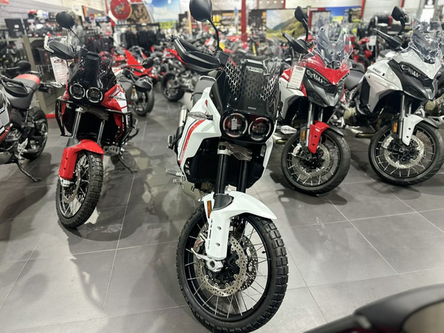2025 Ducati DesertX