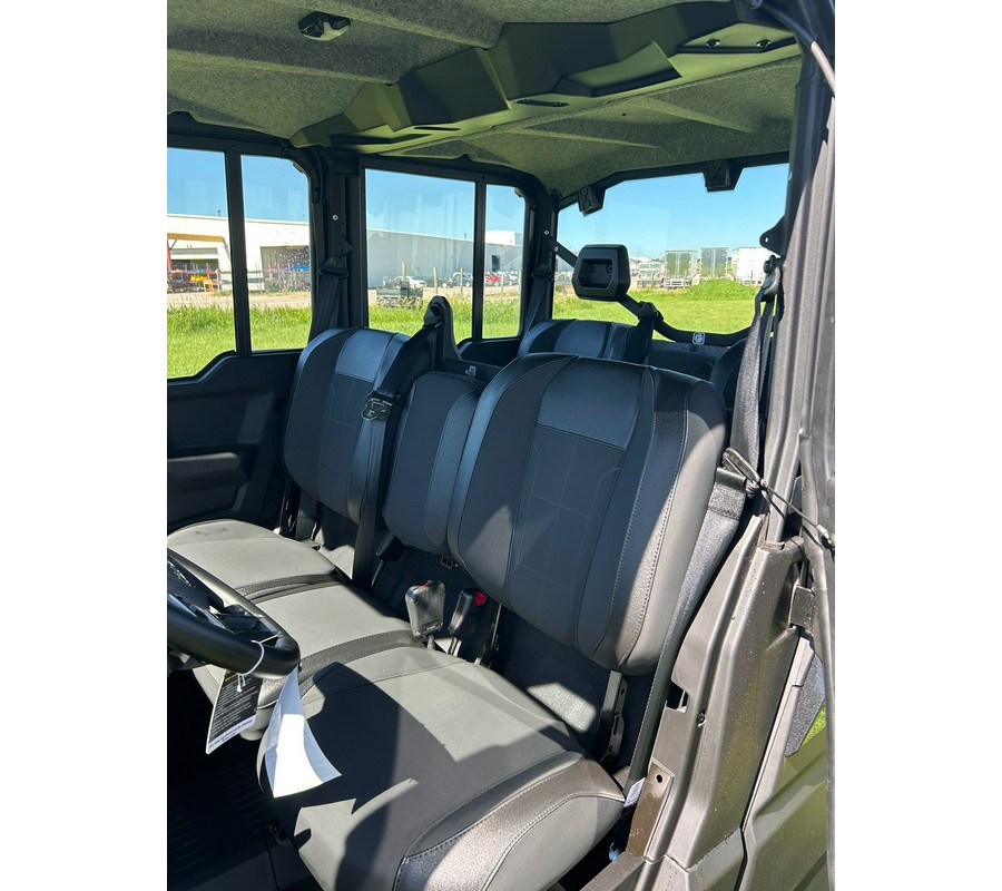 2026 Can-Am Defender MAX XT CAB HD11