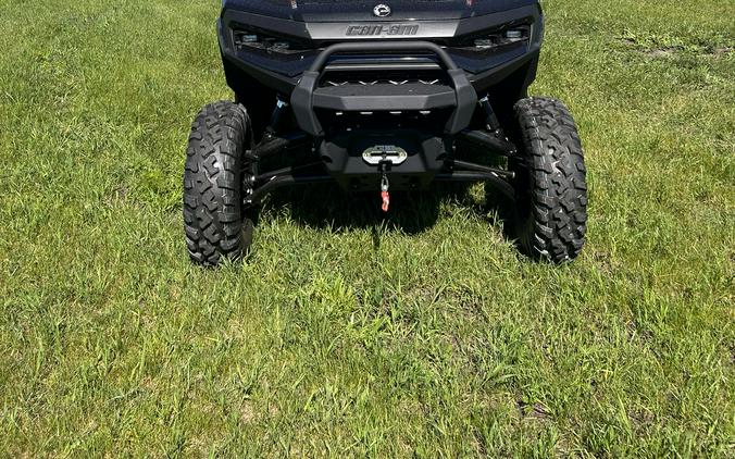 2026 Can-Am Defender MAX XT CAB HD11