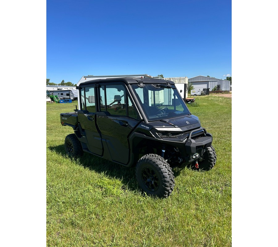 2026 Can-Am Defender MAX XT CAB HD11