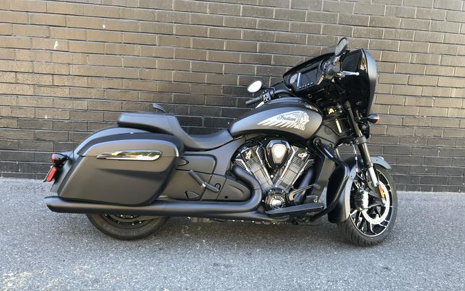 2025 Indian Chieftain® PowerPlus Dark Horse