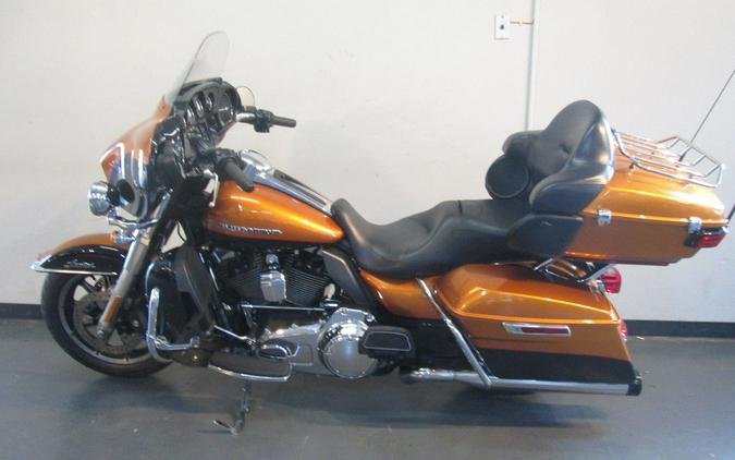 2014 Harley-Davidson® FLHTK - Electra Glide® Ultra Limited