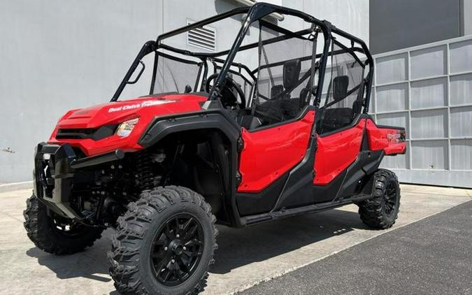 2023 Honda® Pioneer 1000-6 Deluxe Crew